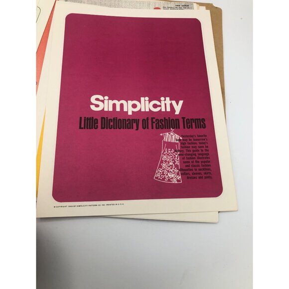 Sewing Guide Terms Beginner Simplicity Reference DIY Clothing Sew Pamphlet VTG - Picture 14 of 16